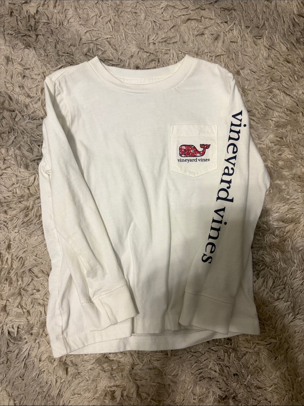 Vineyard Vines White Long-Sleeve Pocket Tee with Navy Sleeve Logo and Red Whale